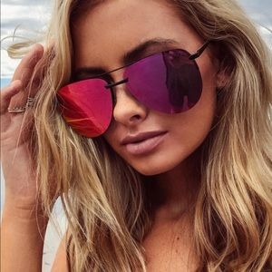 Quay “The Playa” Sunglasses